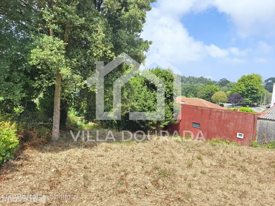Terreno Urbano com 600 m2 Em vila Nova de Gaia