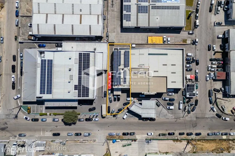 Warehouse for sale in Romeira e Várzea