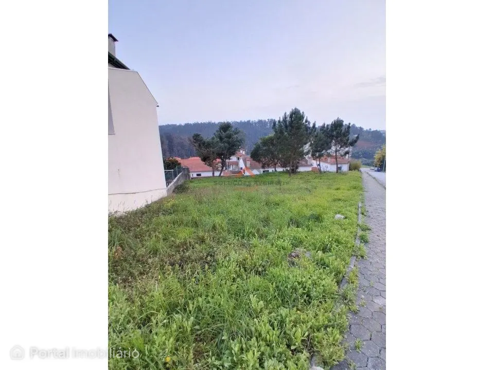 Lote Urbano à Venda - Urbanização do Souto Rio