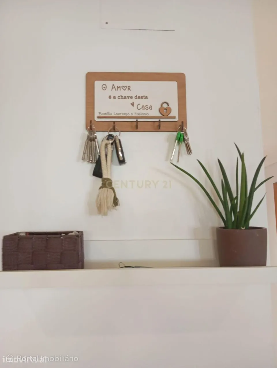 Apartamento T2 para Venda em Casal de Cambra, com Garagem e Arrecadaçã