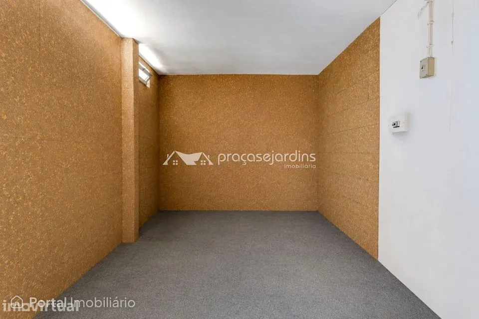 Garagem com 19m2