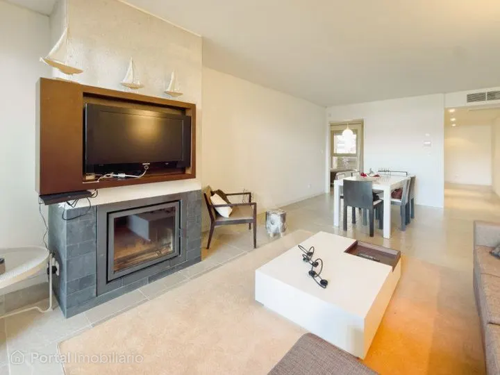 Apartamento T3 para arrendar em Grândola
