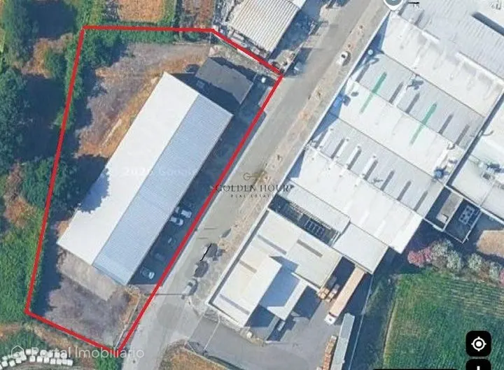 Armazém Venda em Castêlo da Maia,Maia