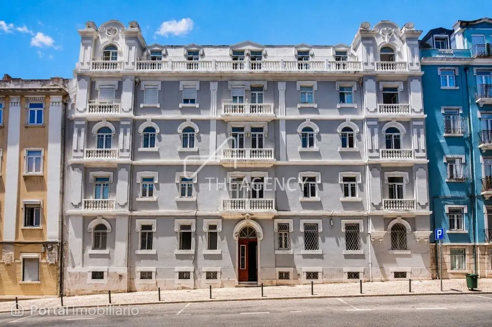 Apartamento T5 à venda em Lisboa