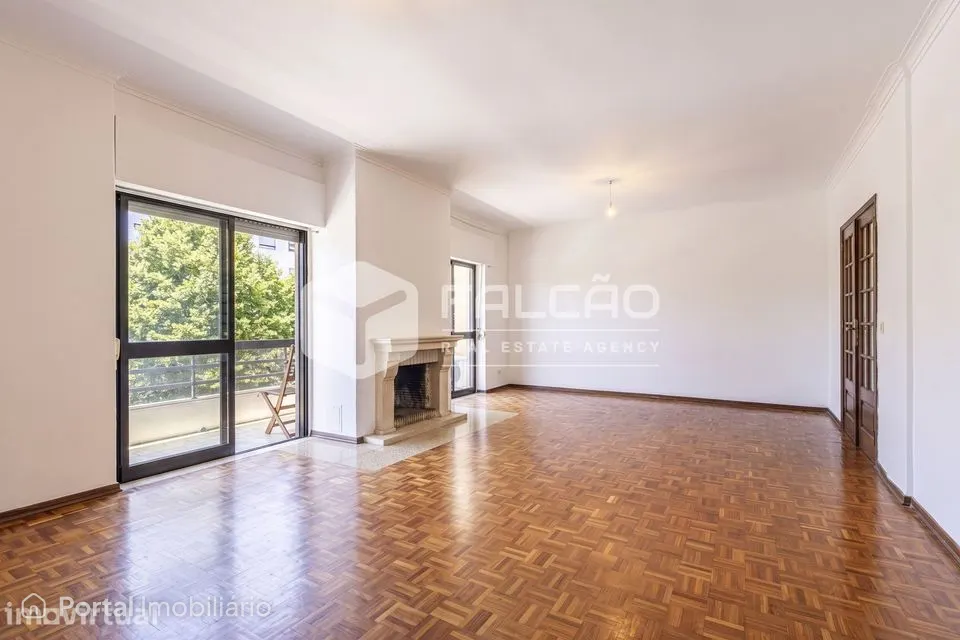 Apartamento T4 Arrendamento em Santarém (Marvila), Santa Iria da Ribei