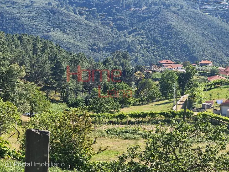 Land for sale in São Cipriano