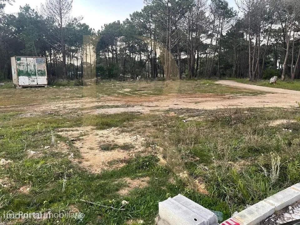 Lote de terreno urbano na Lagoa de Albufeira