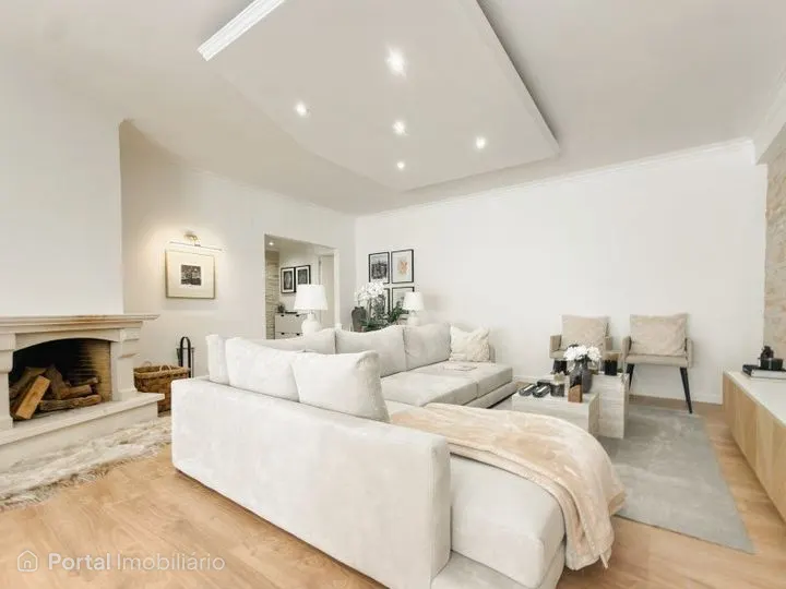 Apartamento T2 à venda em Sintra