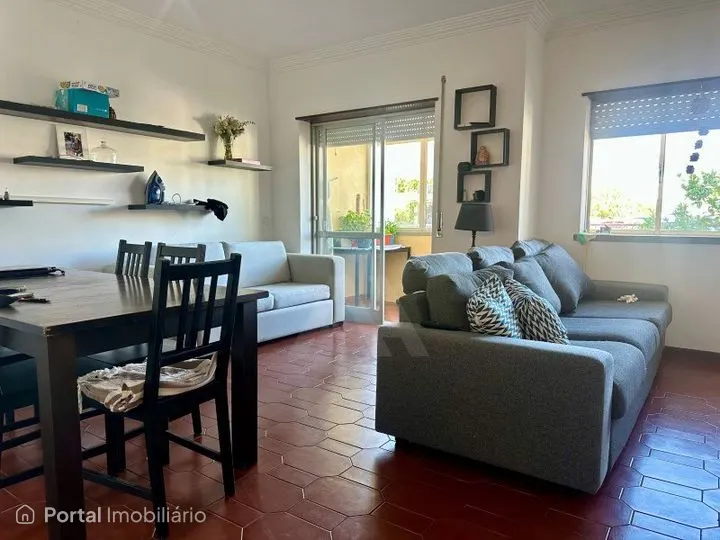 2-bedroom apartment for sale in Alcabideche