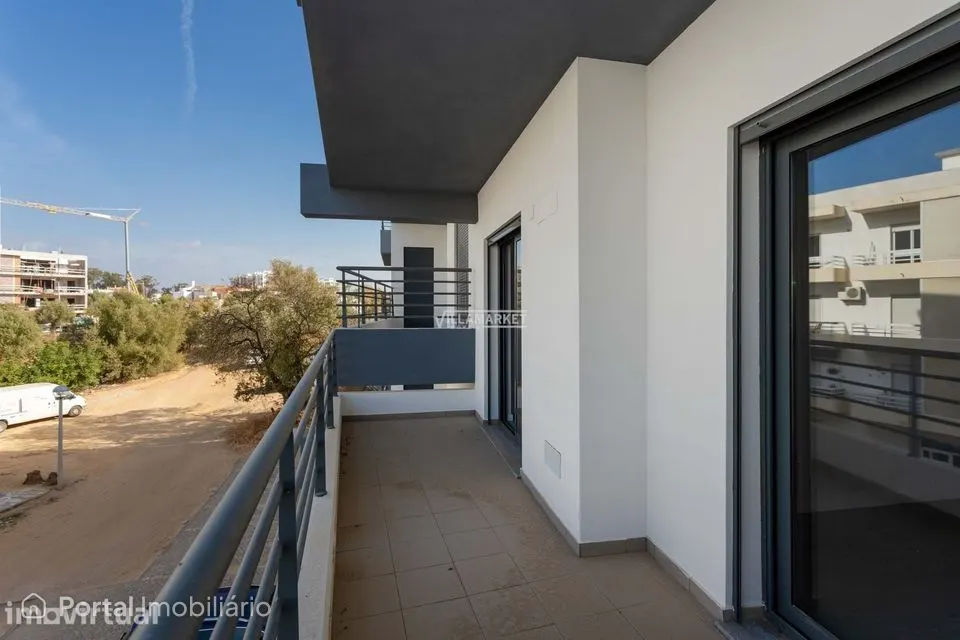 Últimos apartamentos T3 novos disponíveis inseridos em Condomínio com