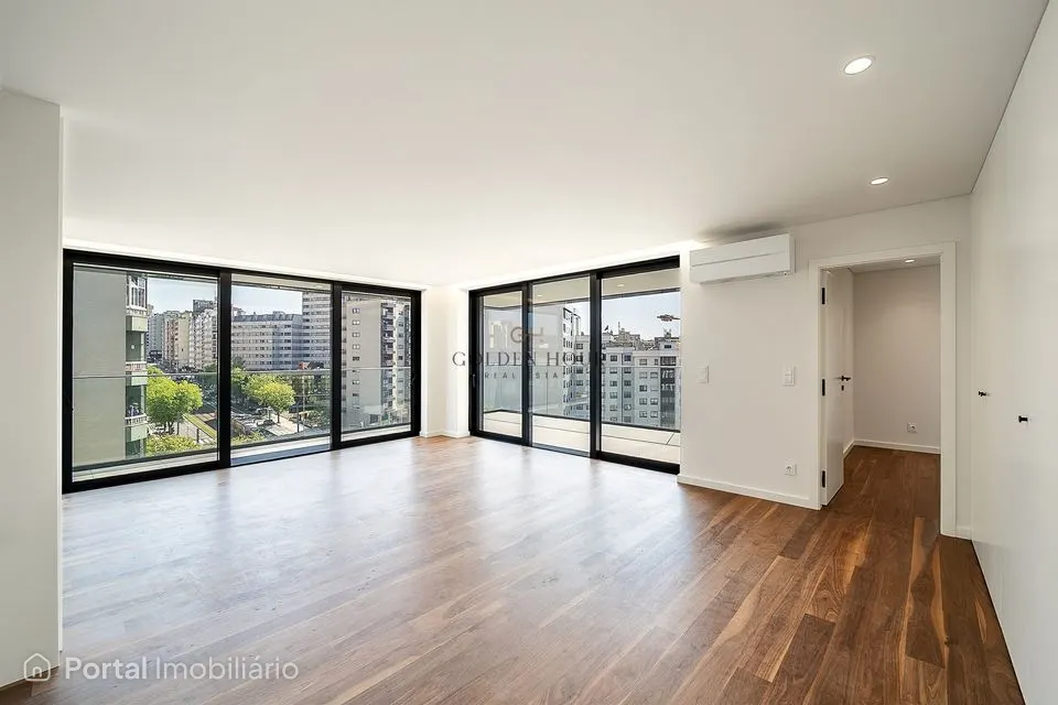 Apartamento T3 Venda em Mafamude e Vilar do Paraíso,Vila Nova de Gaia
