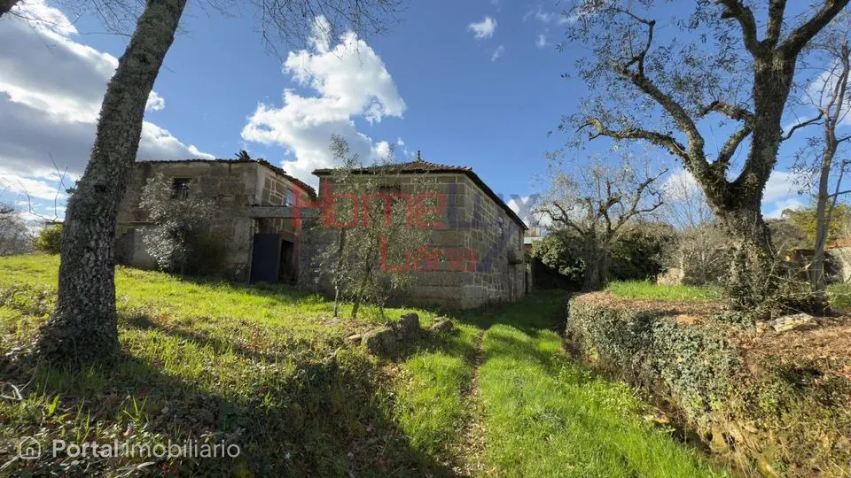 Moradias em Barreiros e Cepões, Viseu