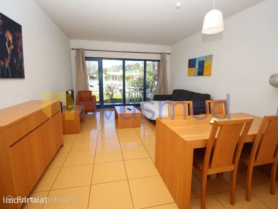 Apartamento T1 com piscina em Albufeira, junto à marina, perto da p...