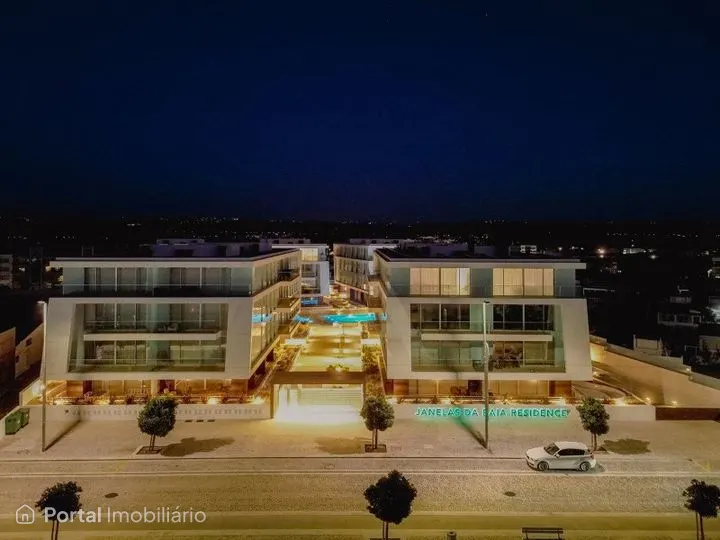 Apartamento T3 com 165 m2