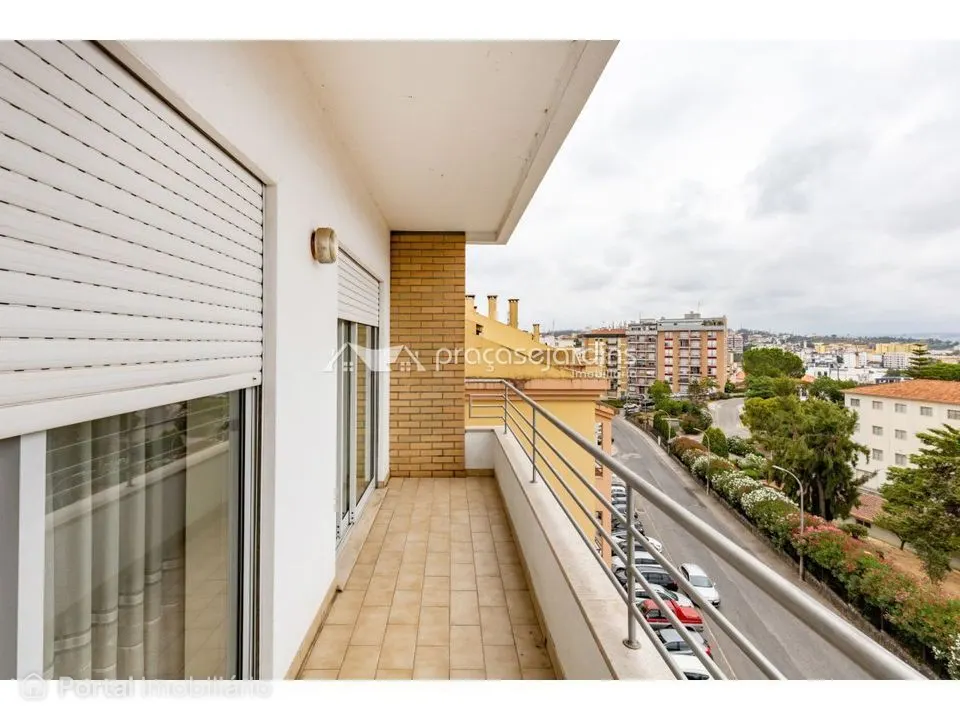 3-bedroom apartment for sale in Leiria, Pousos, Barreira e Cortes