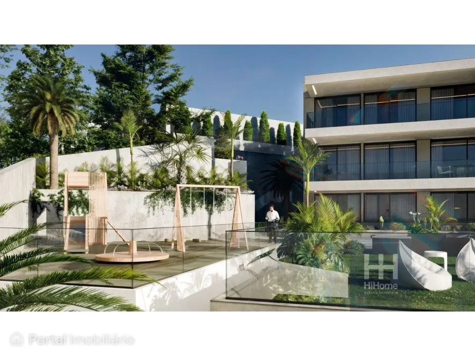 Apartamento tipologia T1 com espaço exterior no Funchal