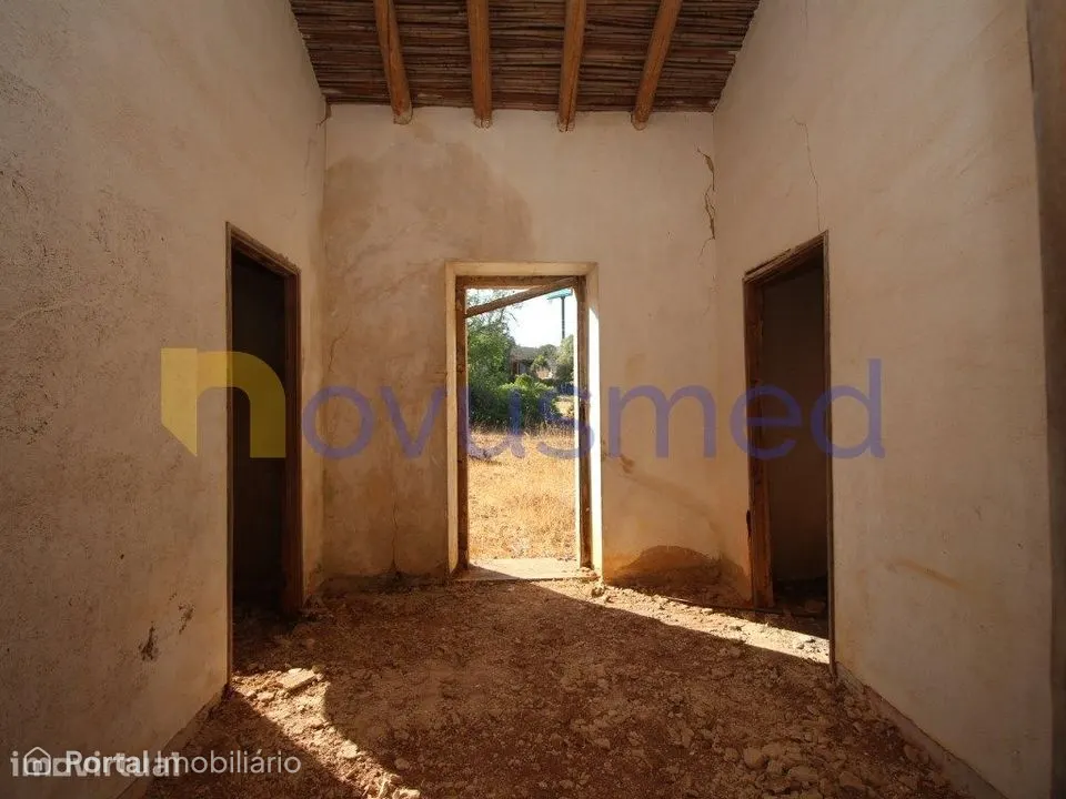 4-bedroom house for sale in Paderne