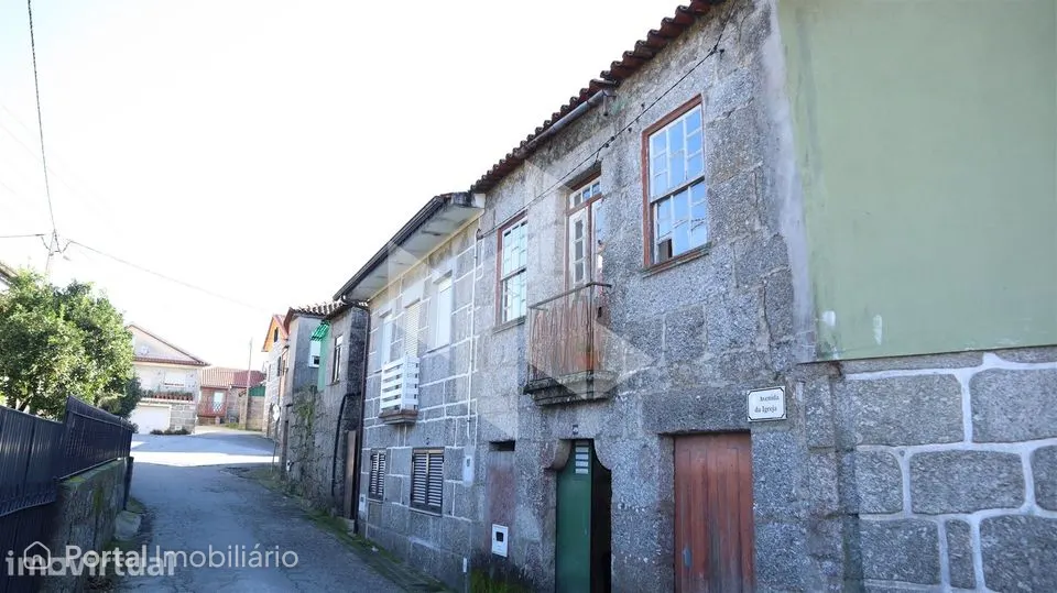 Moradia para Restaurar T2 Venda em Lajeosa do Dão,Tondela
