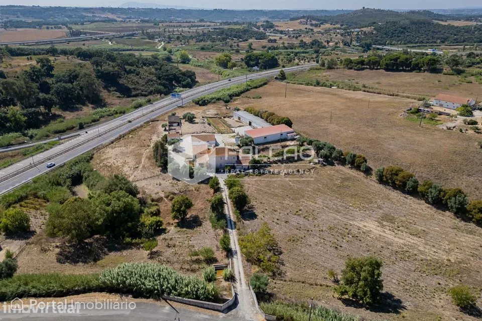 Moradia T3 Venda em Santarém (Marvila), Santa Iria da Ribeira de Santa