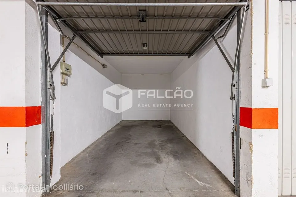 Garagem Venda em Santarém (Marvila), Santa Iria da Ribeira de Santaré