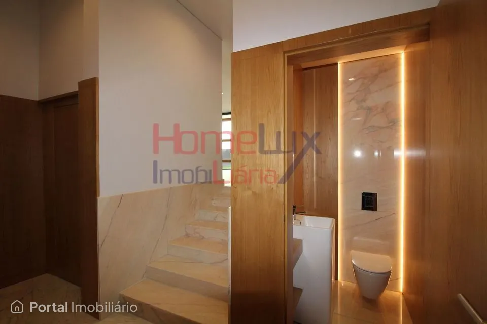 3-bedroom house for sale in Lordelo do Ouro e Massarelos