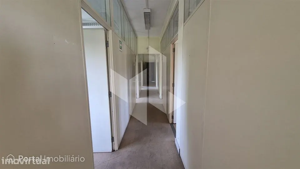 Shop for rent in Molelos