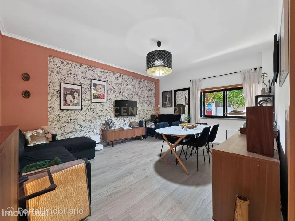 Apartamento T2 com Terraço de 37 m² na Urbanização do Bom Retiro