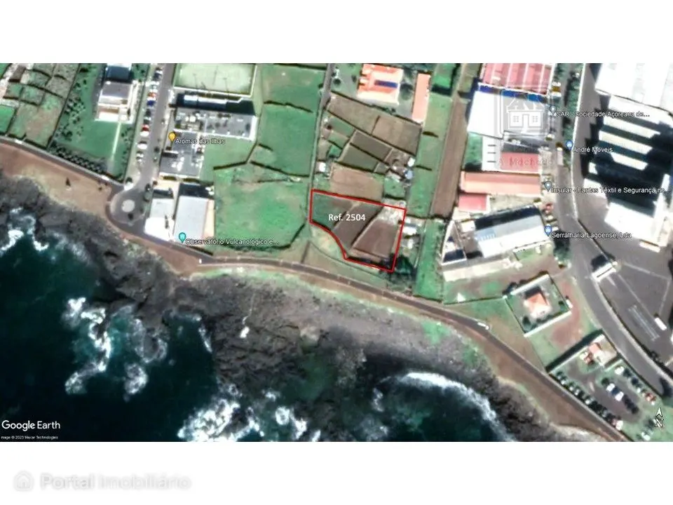 Land for sale in Lagoa