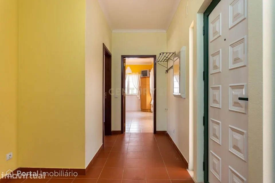 Moradia em Palmela, com Garagem, Piscina e Jardim