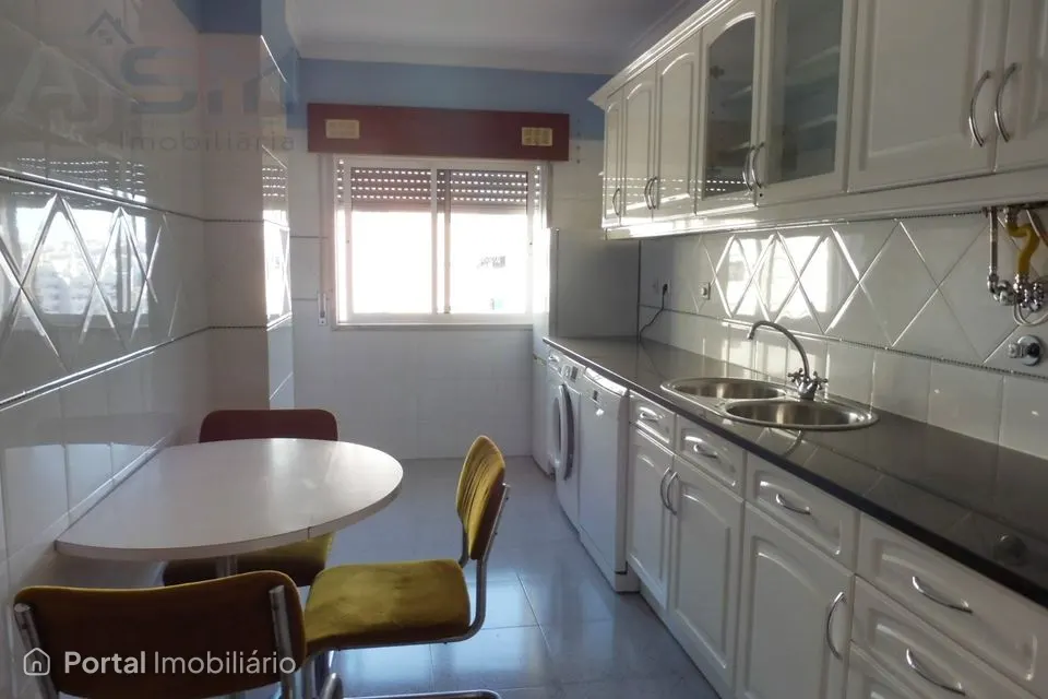 Apartamento T1 Arrendamento em Cacém e São Marcos,Sintra