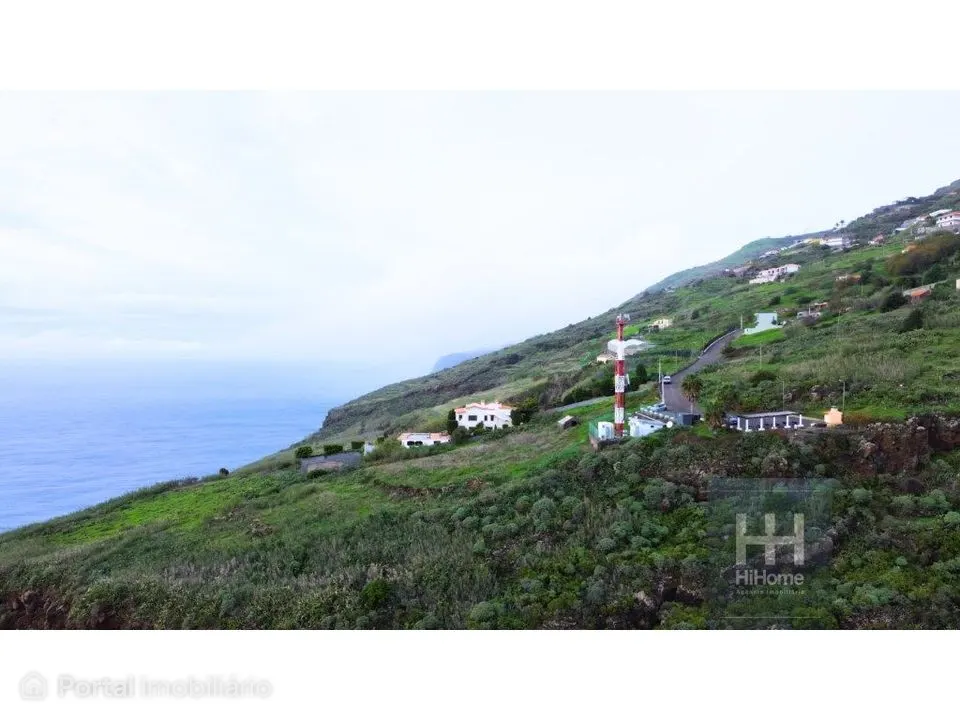 Terreno na Fajã da Ovelha - Calheta