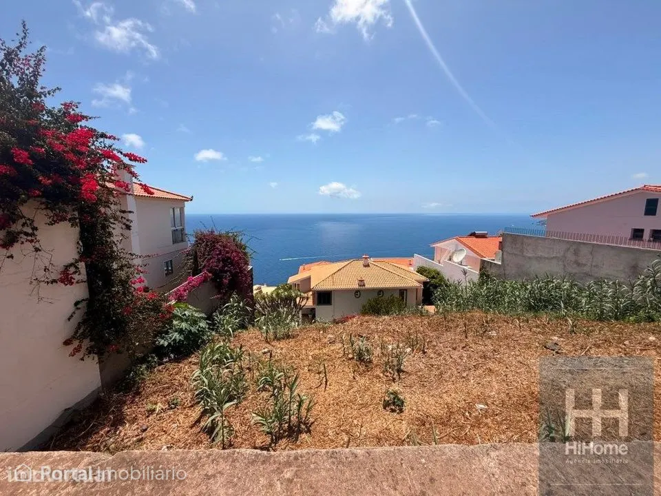 Lote com projecto aprovado para construção de moradia unifamiliar n...