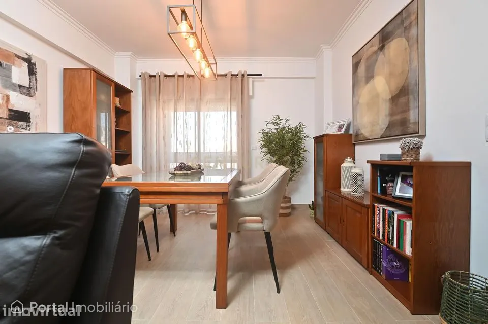 T2 totalmente remodelado na Rinchoa | 91 m² | Vista Serra de Sintra