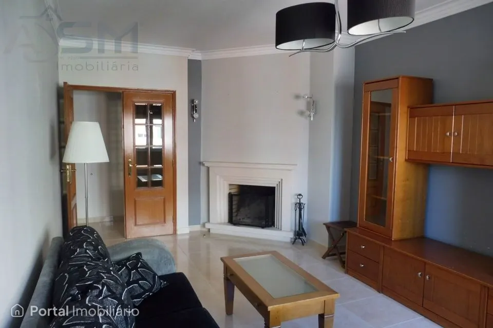 Apartamento T1 Arrendamento em Cacém e São Marcos,Sintra