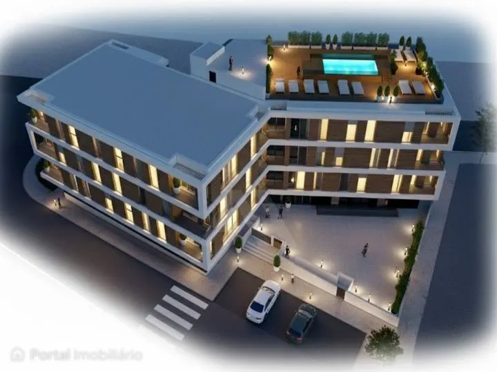 Apartamento T4 à venda em Peniche