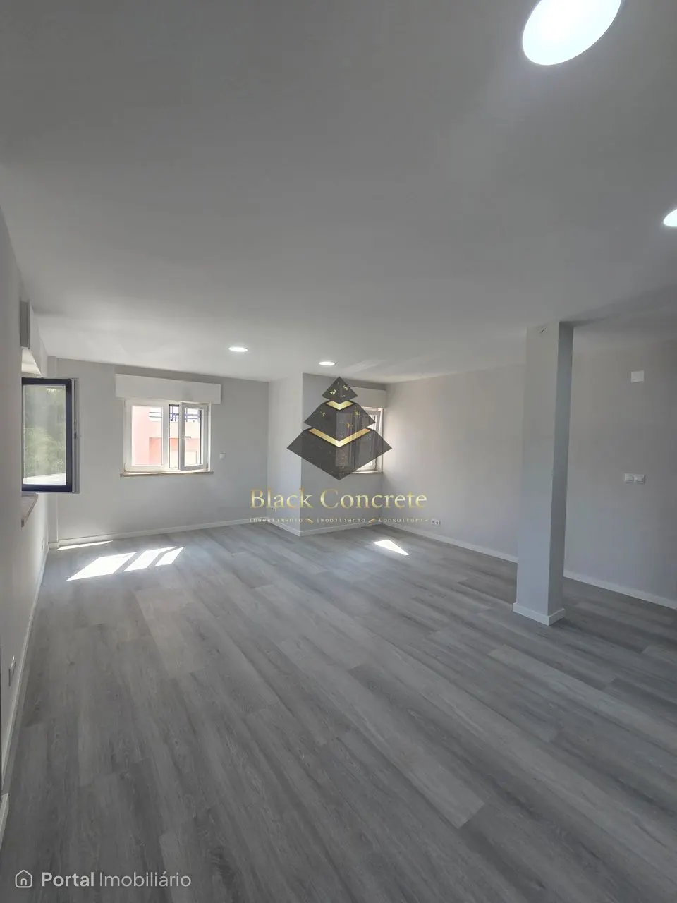 Apartamento T2 completamente renovado