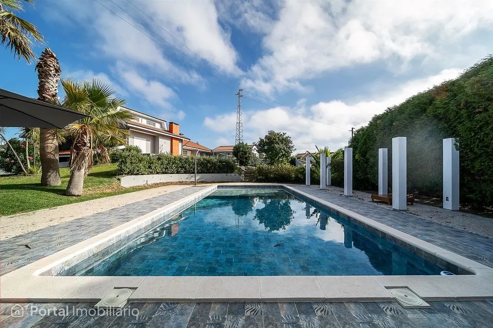 Moradia T7+2 Venda em Arcozelo,Vila Nova de Gaia