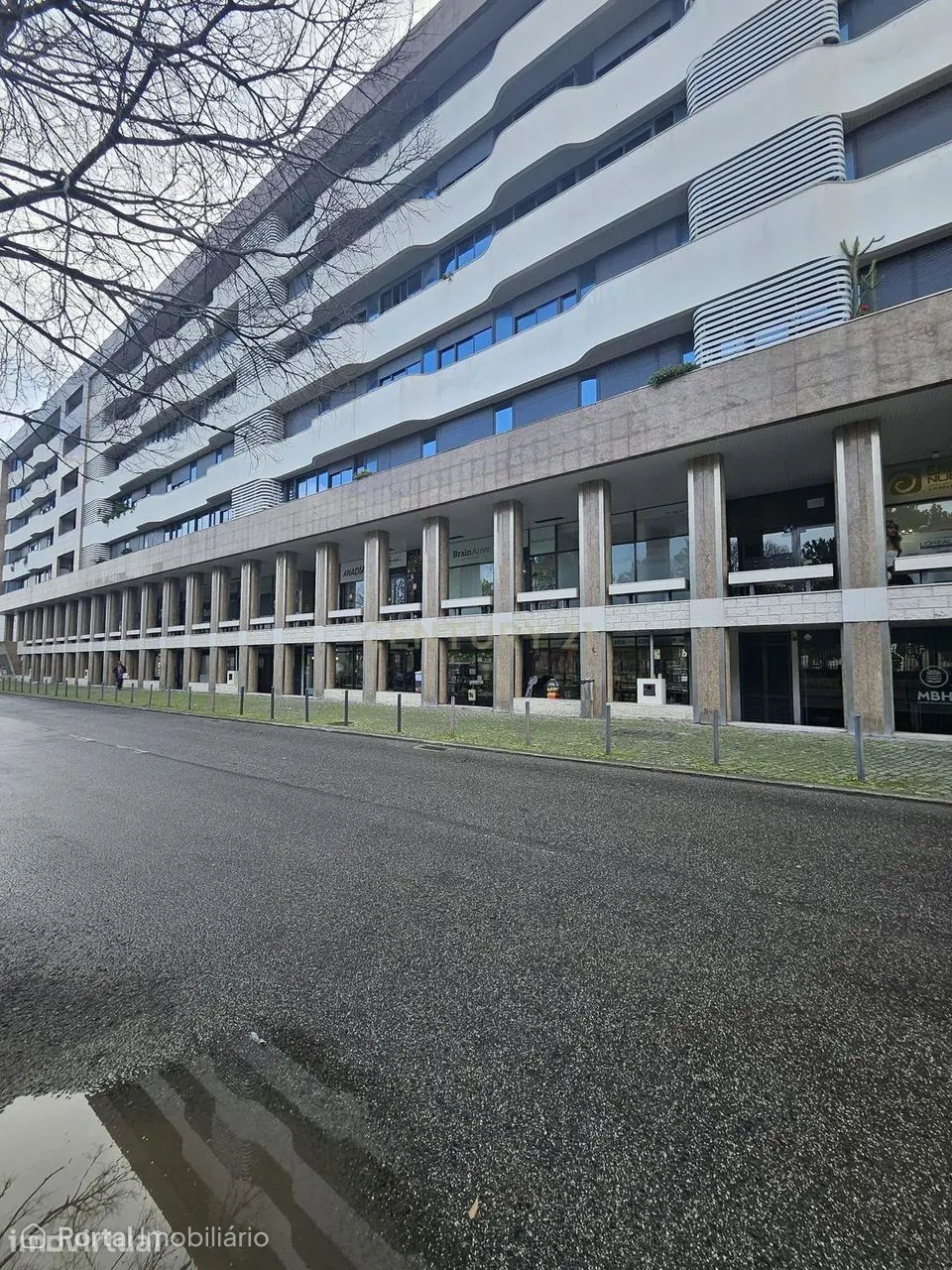 Loja Comercial no Parque das Nações – Uma Oportunidade Única de Invest