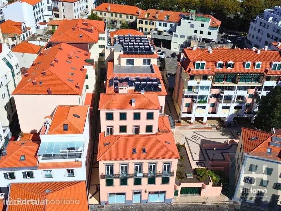 Apartamento T2 no Centro do Funchal - Madeira