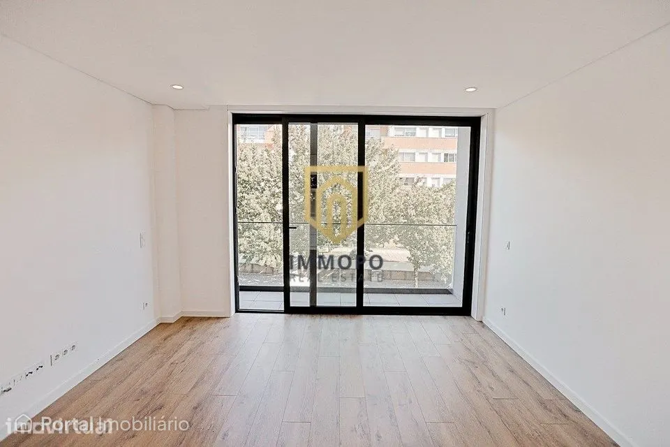 Apartamento T1+1 Venda junto ao Polo Universitario