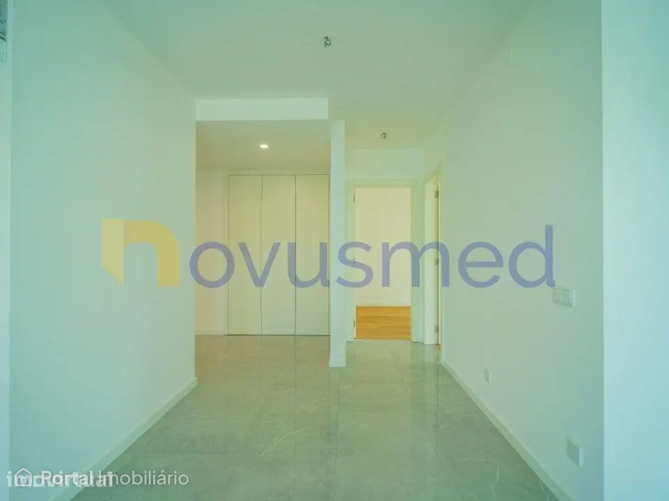 Apartamento T2 em Albufeira, Piscina e Garagem