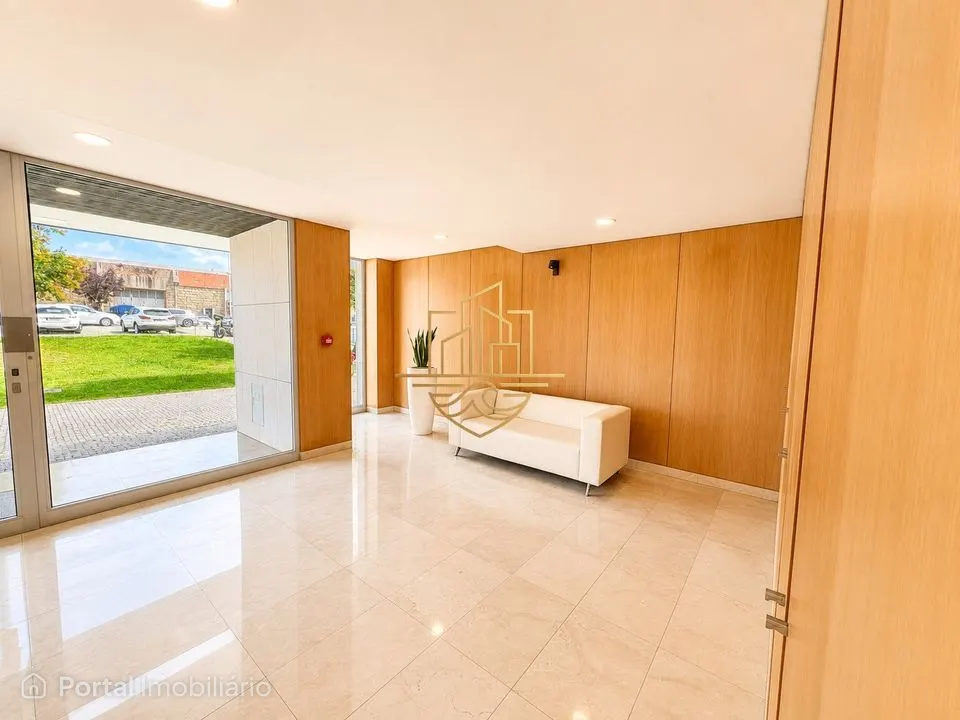 Apartamento T4 Venda em Matosinhos e Leça da Palmeira,Matosinhos