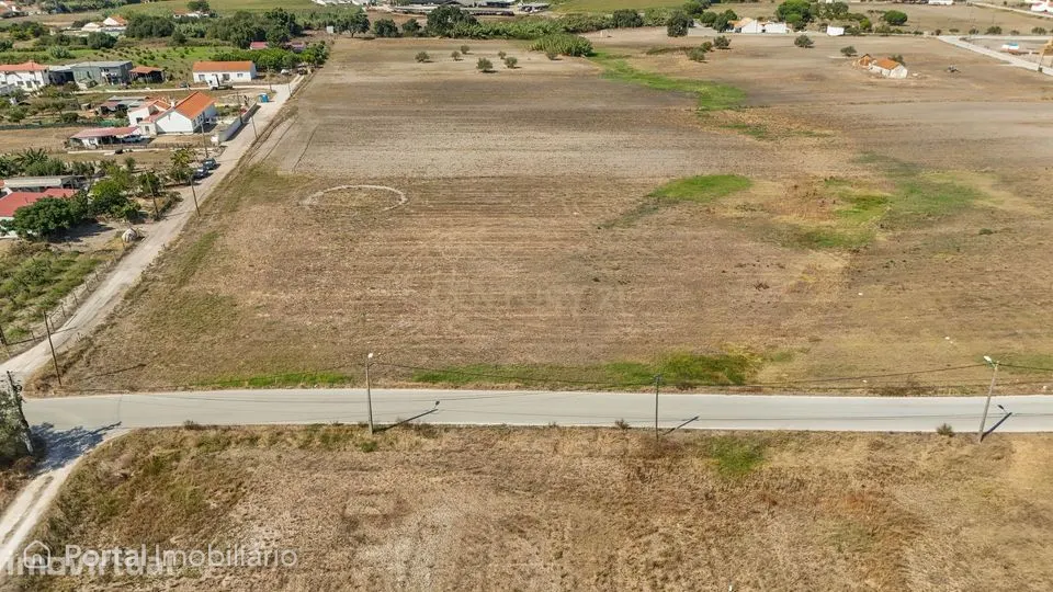 Terreno rústico com 2,3 hectares em Pinhal Novo, Palmela