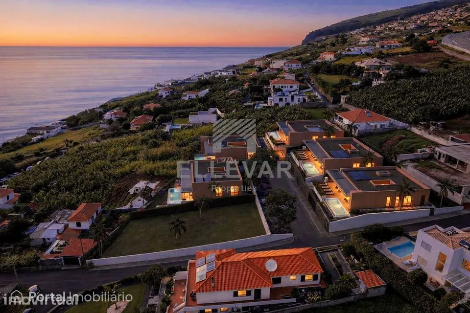 Terreno urbano aprovado na Calheta