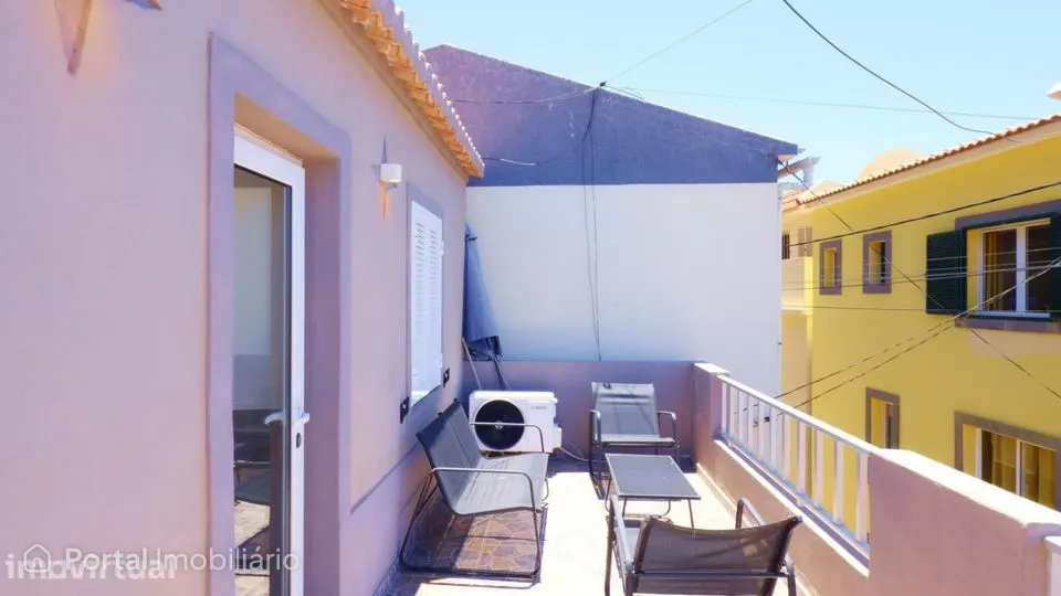 Moradia T4 | Paul do Mar | 3 pisos | Terraço com vistas mar