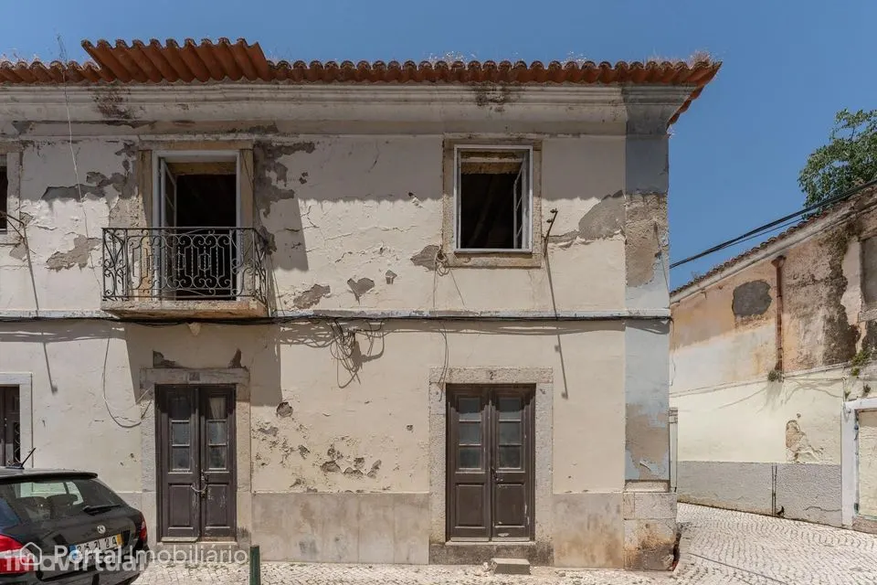 Apartamento T1 Renovado no Centro Histórico de Setúbal, a 400m...