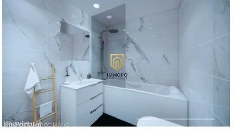 Apartamento T1+1 Venda em Moreira,Maia