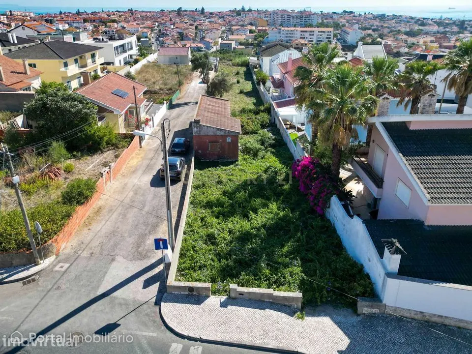 Terreno Urbano com Vista Mar em São Domingos de Rana