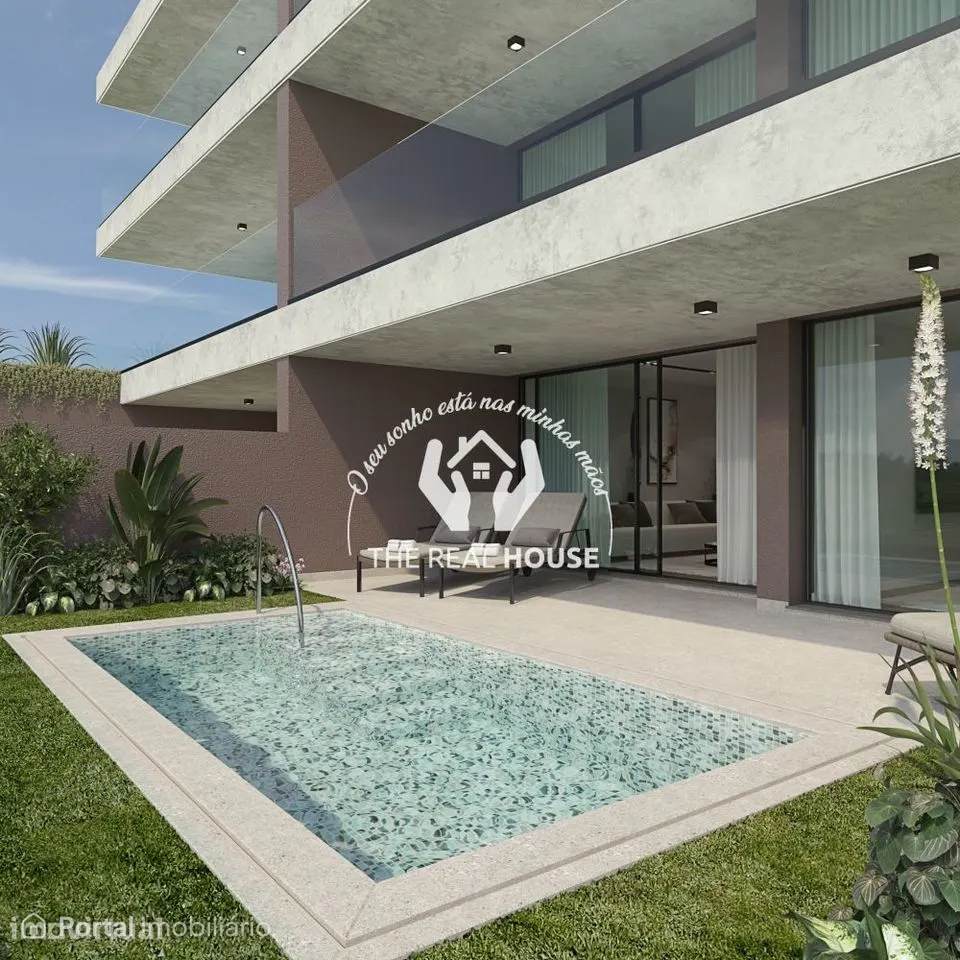 UPTOWN LUX _ T2 de Luxo c/Piscina no Funchal