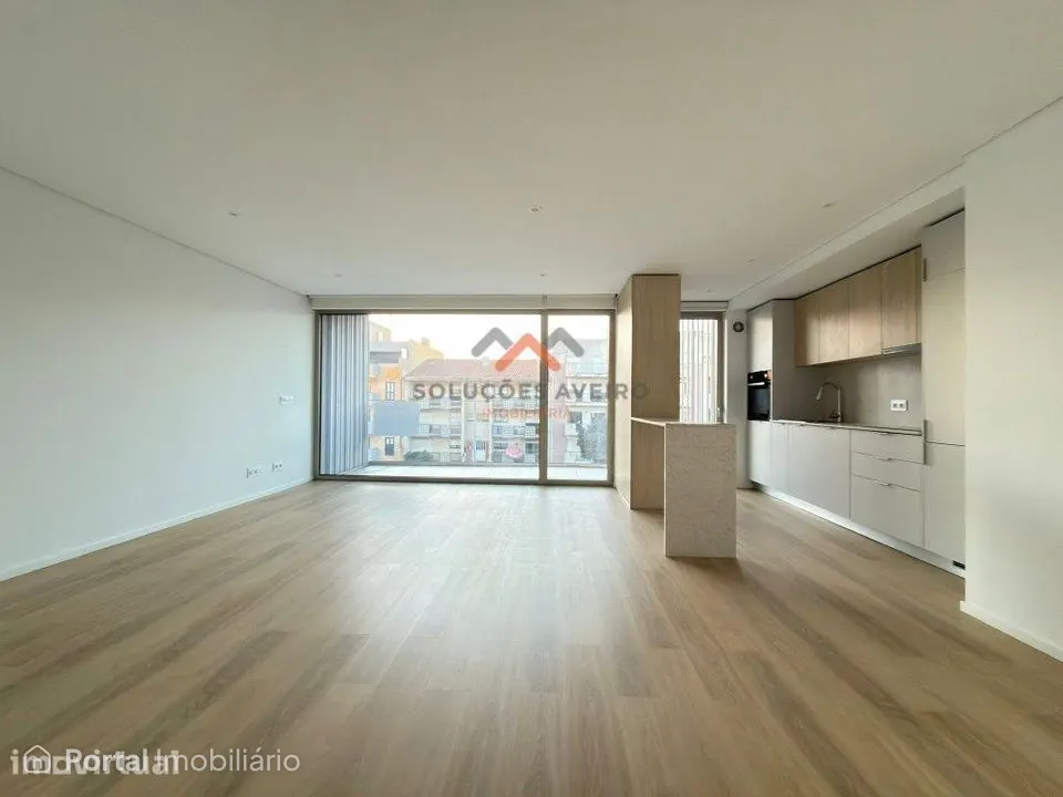 Apartamento T2 Novo - Praia da Barra